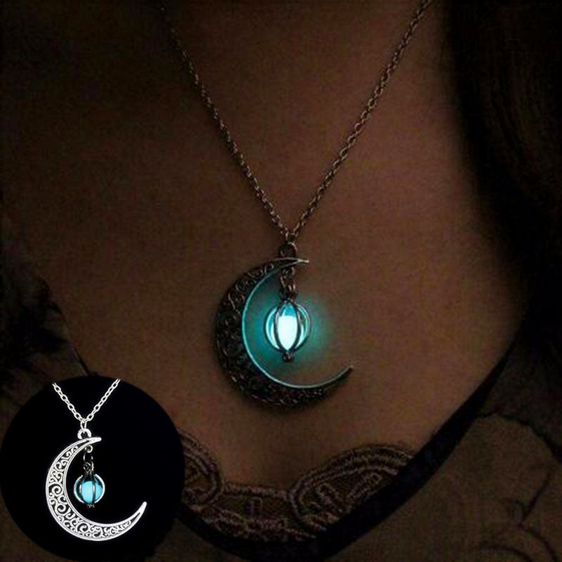 Retro Moon Necklace Jewelry for Women Goth Vintage Fashion Vintage Aesthetic Accessories Glow At Night Morrocan Cuban Wholesale