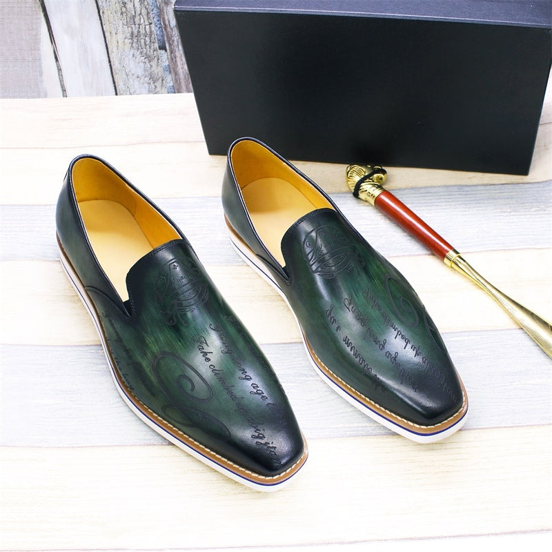 Fashion men casual shoes green comfortable flat loafers classic pointed handmade leather shoes office banquet men  leather shoes