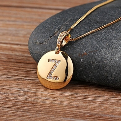 New Hot Sale Top Quality Women Girls Initial Letter Necklace Gold Color 26 Letters Charm Necklaces Pendants Copper Jewelry Gift