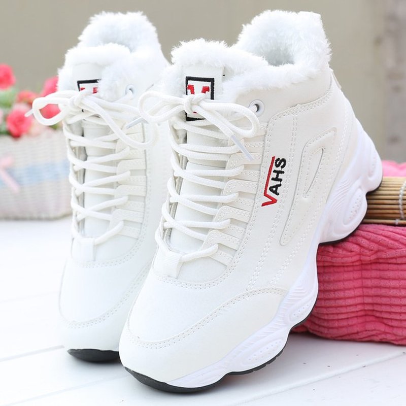 2021 New Autumn Sneakers Woman Vulcanized Shoes Suede Female PU Leather Outdoor Lace-Up Plus Hair Thicken Sneakers Women