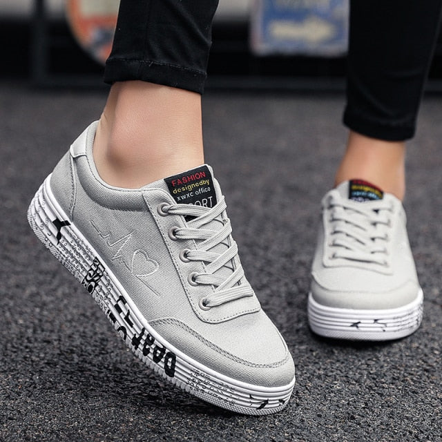 TUINANLE Sneakers Women 2022 Fashion Vulcanized Shoes Ladies Lace-up Casual Shoes Breathable Canvas Lover Shoes Graffiti Flat